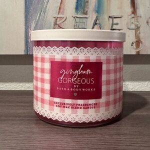 Gingham Gorgeous Candle